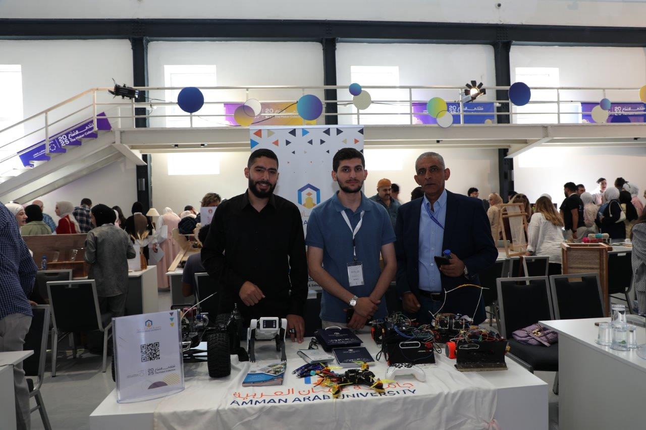 مركز الإبداع والابتكار وريادة الأعمال في "عمان العربية" يشارك في ملتقى الصناّع 2025 لتعزيز الابتكار وريادة الأعمال2