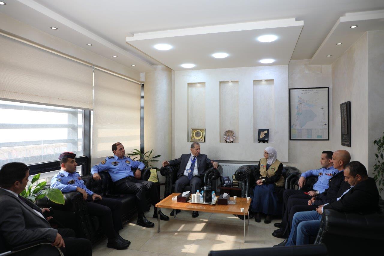 جامعة عمان العربية تنظم اليوم التوعوي المفتوح بالتعاون مع مديرية الأمن العام والشرطة المجتمعية27