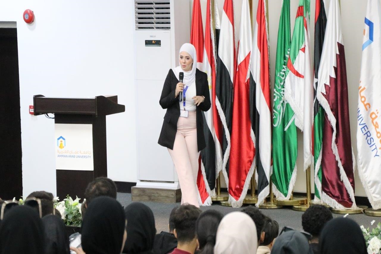 "عمان العربية" تستقبل طلبة مدرسة أكاديمية جسور المعرفة الدولية في إطار تعزيز دورها الأكاديمي2