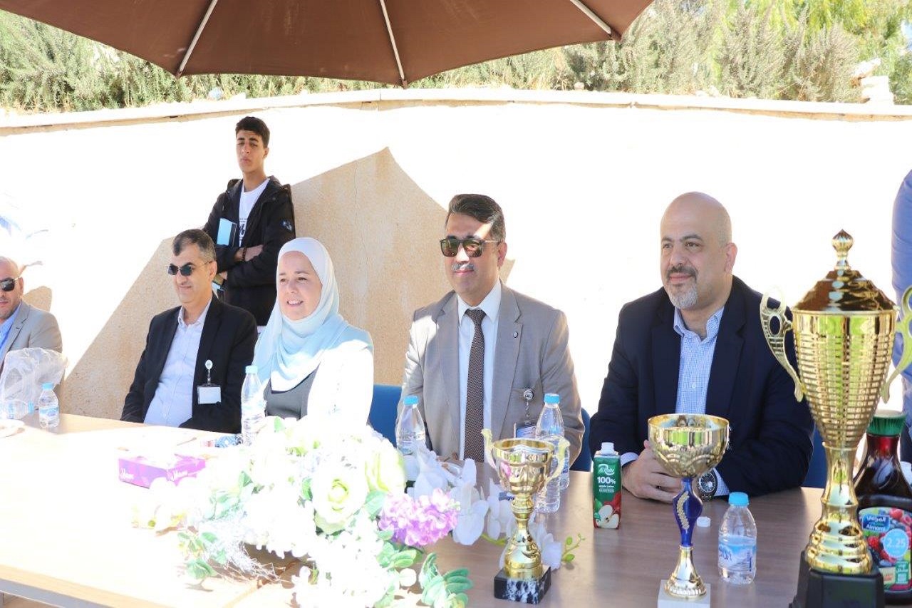 جامعة عمان العربية تنظم بطولة كرة القدم الأولى للعام الجامعي 2025/2026 بمشاركة كليات الجامعة5