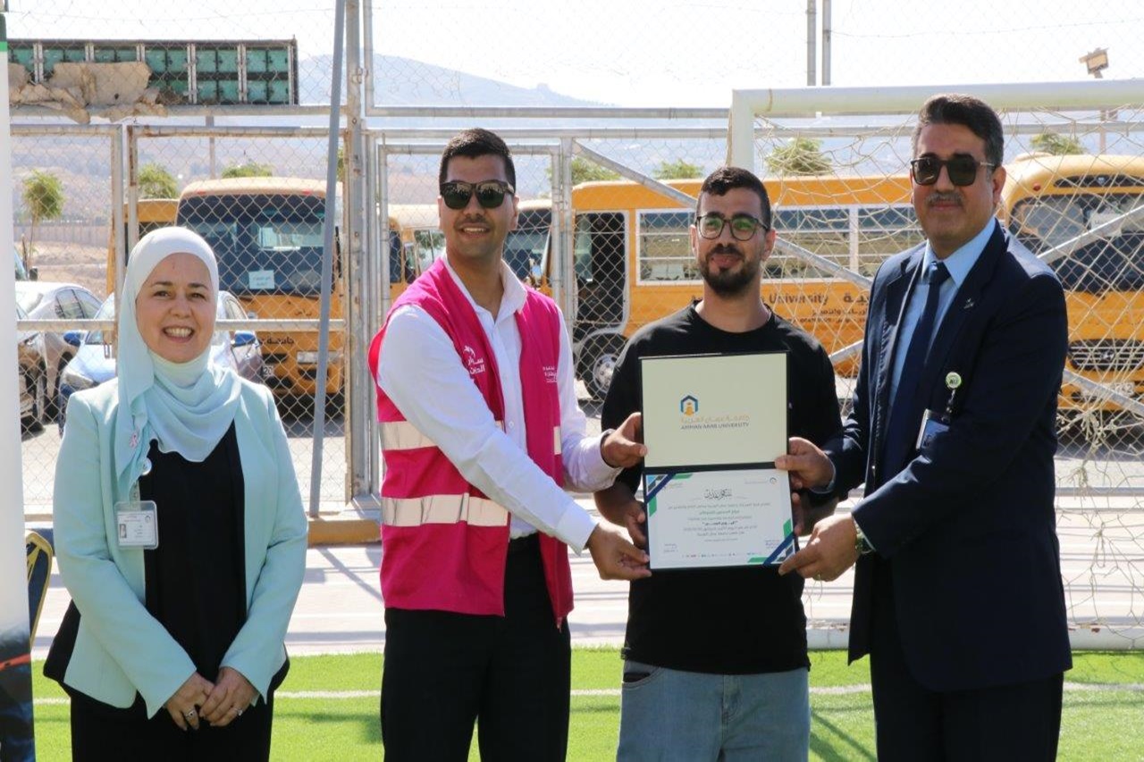 صيدلة "عمان العربية" تنظم اليوم الصحي لمنتسبيها تحت شعار "صحتك بتهمنا"28