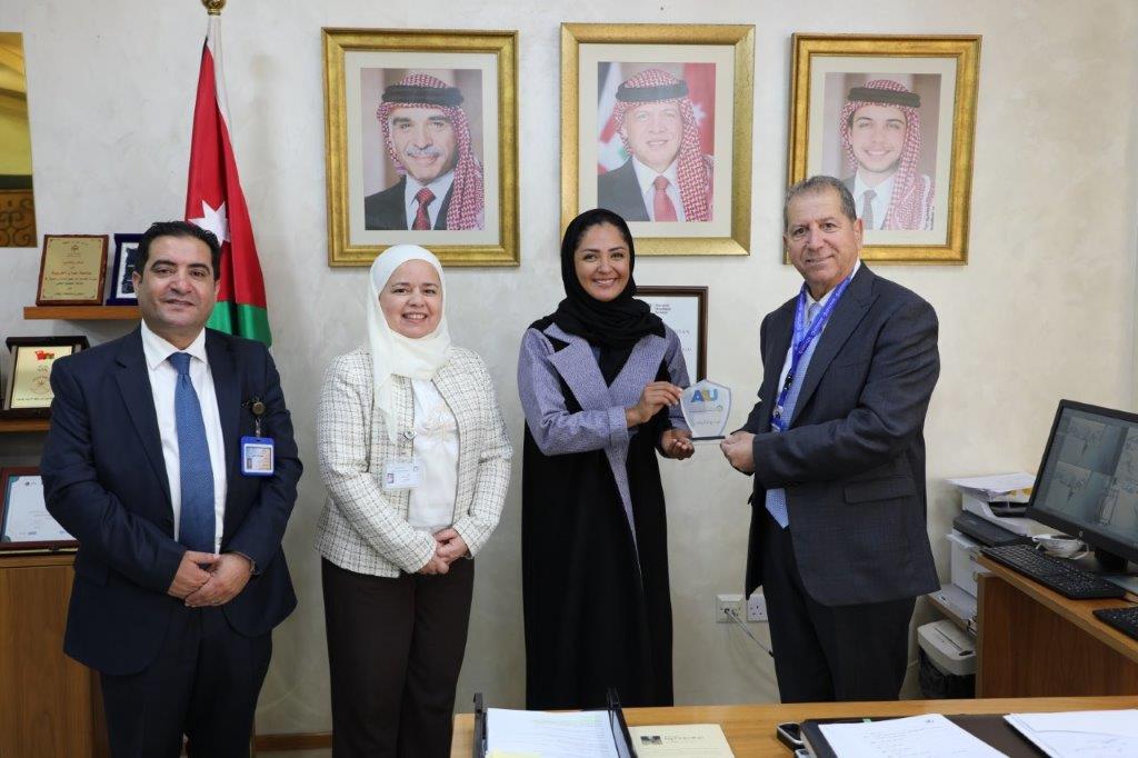 يوم طبي مجاني للمجتمع المحلي ومنتسبي الجامعة24