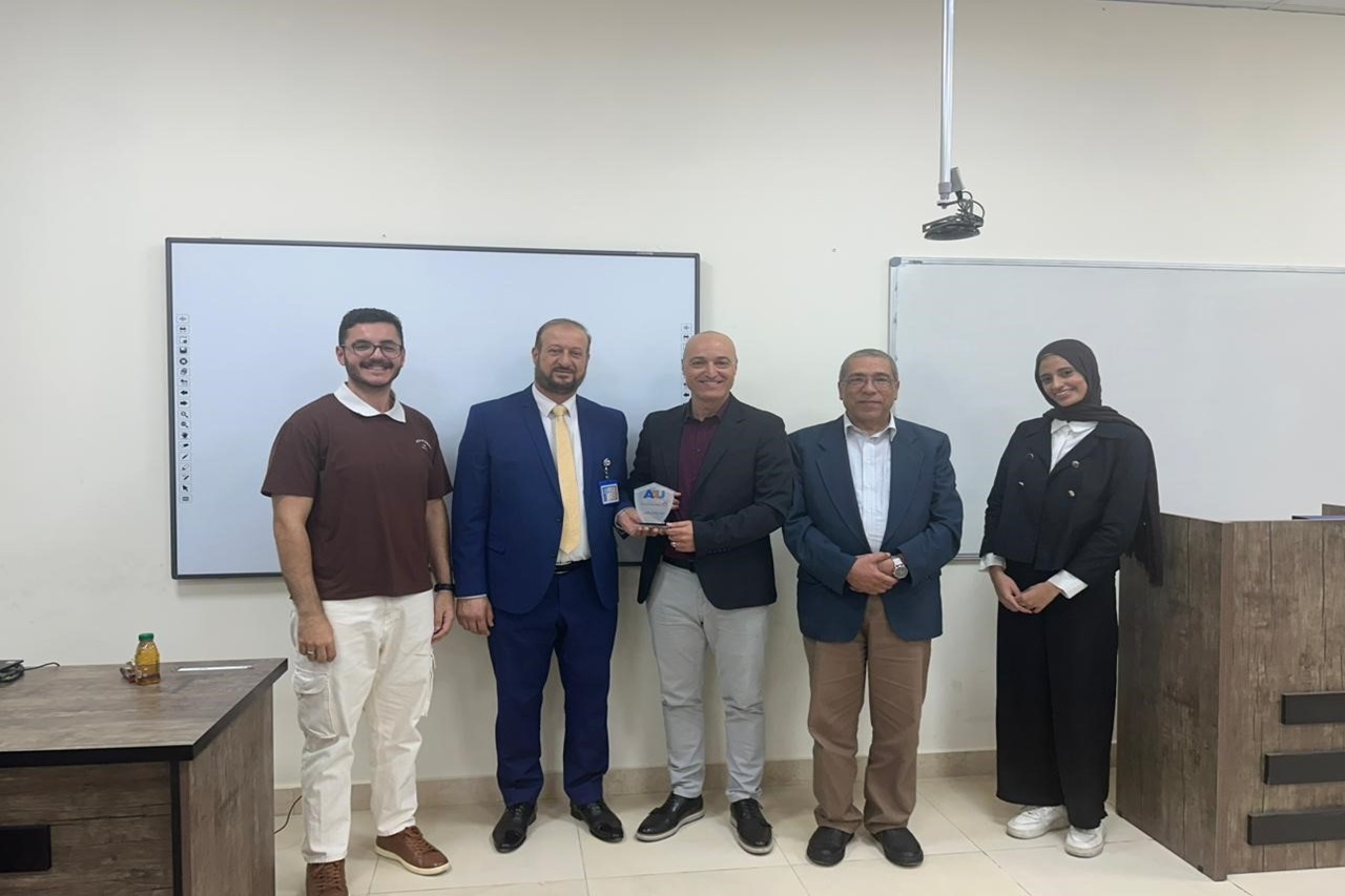 هندسة "عمّان العربية" تعقد ورشة متخصصة بعنوان "كفاءة الطاقة والتعريف بشهادة مدير الطاقة الدولية"2