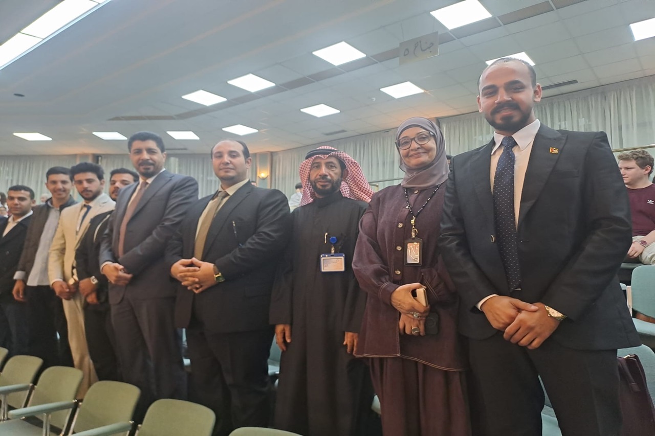 طلبة جامعة عمّان العربية في زيارة علمية إلى مجلس النواب لتعزيز الوعي الوطني5