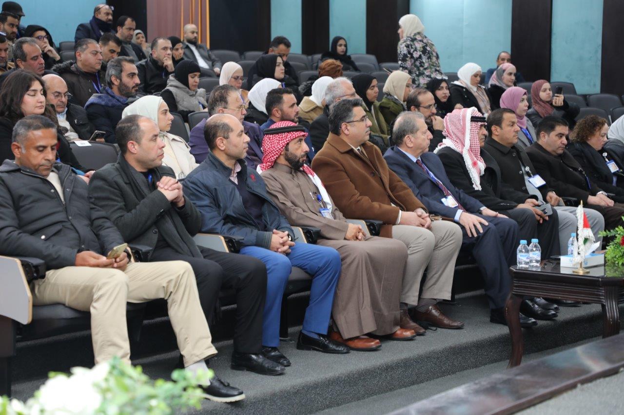 جامعة عمان العربية تعلن نتائج مسابقة تطوير العمل وتحسين الأداء4