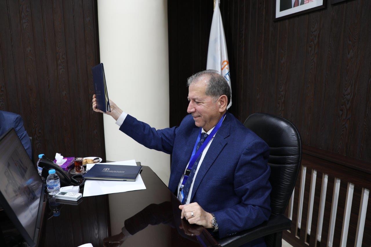 جامعة عمان العربية وجامعة باهانج السلطان عبدالله الماليزية يوقعان اتفاقية تعاون أكاديمي وبحثي16