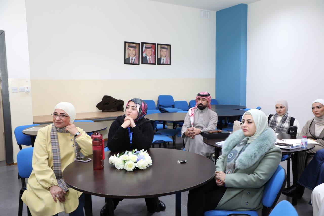 كلية العلوم التربوية والنفسية في "عمان العربية" تنظم ملتقى التدريب الميداني بصمة ميدانية (3)10