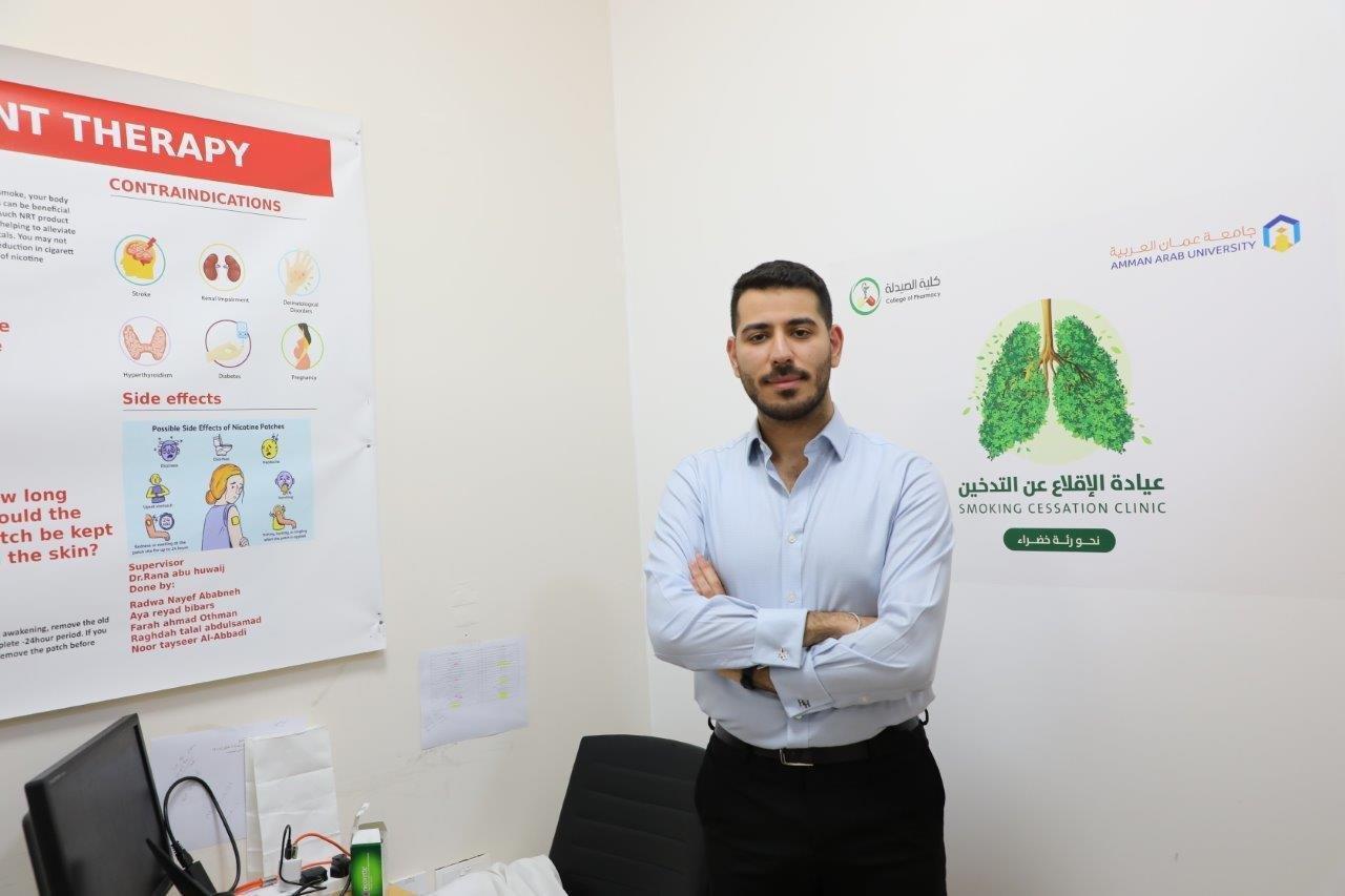 صيدلة "عمان العربية" تطلق مبادرة "لنتشارك معًا نحو هواء نقي" لتعزيز بيئة جامعية خالية من التدخين5
