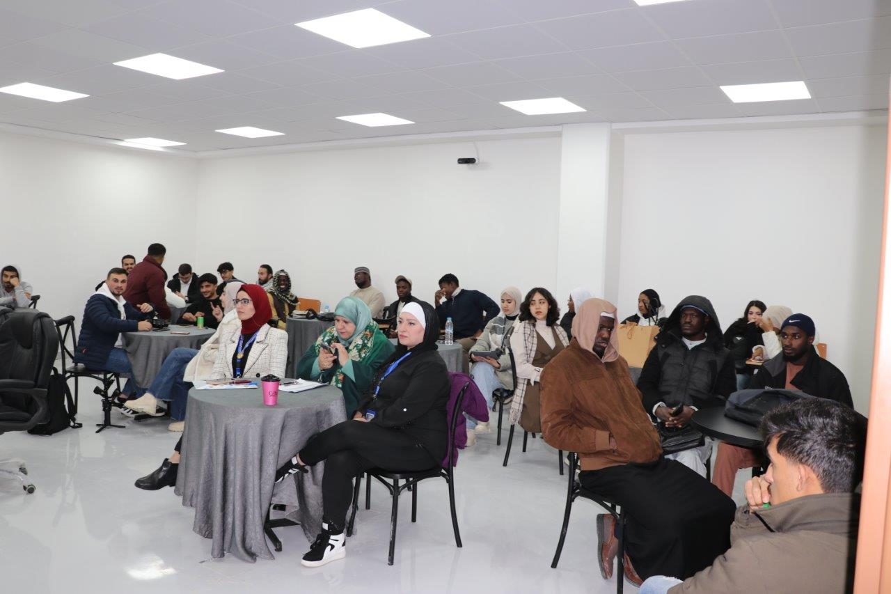 جامعة عمان العربية تنظّم يوم المواهب بمشاركة (45) طالبًا وطالبة من مختلف التخصصات8