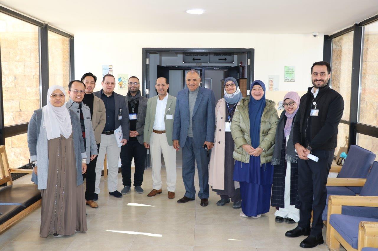 تعاون بحثي دولي بين جامعة عمان العربية وجامعة (UKM) الماليزية3