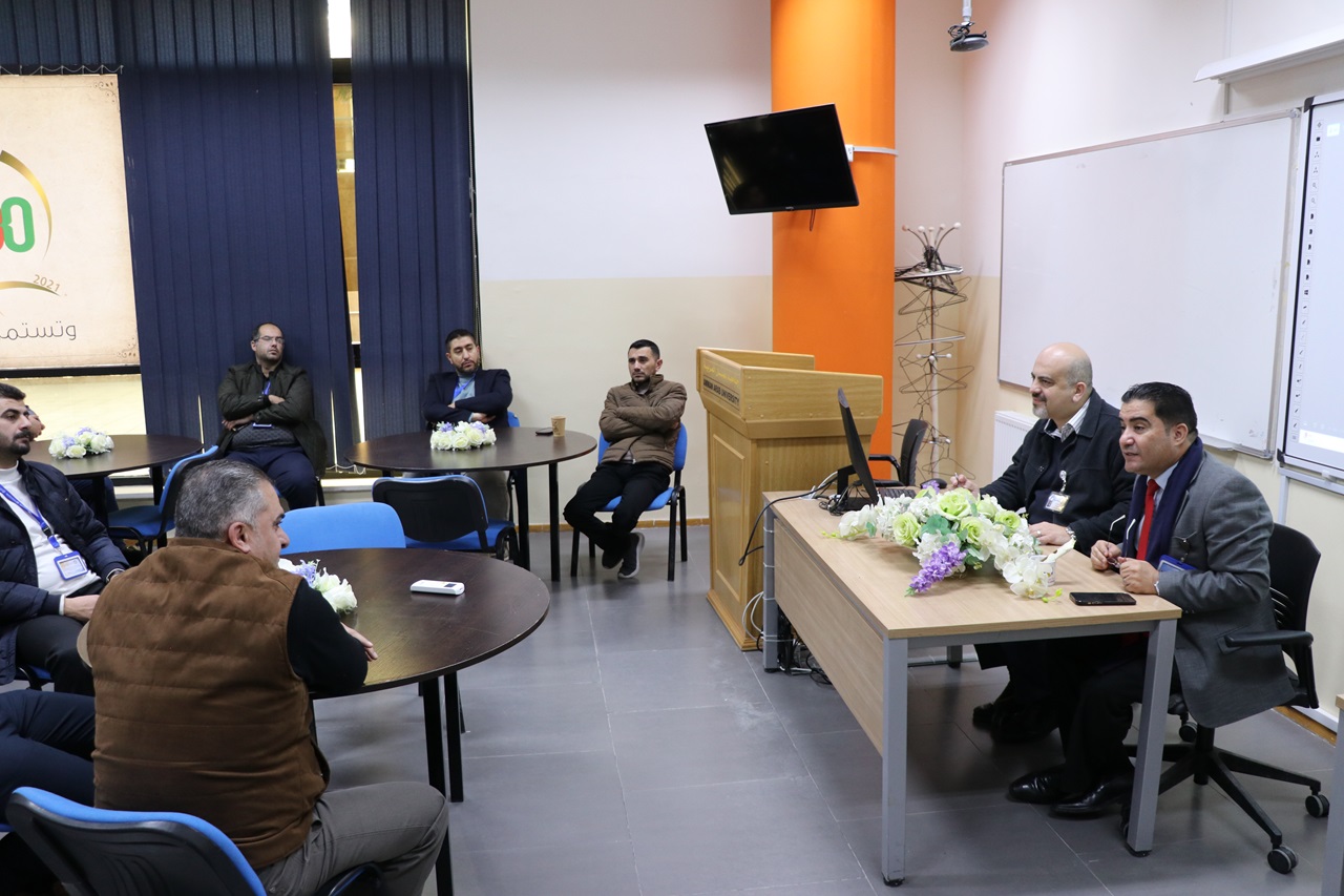 كلية تكنولوجيا المعلومات في جامعة عمّان العربية تلتقي بخريجيها وتقدّم ورشة تدريبية لهم4