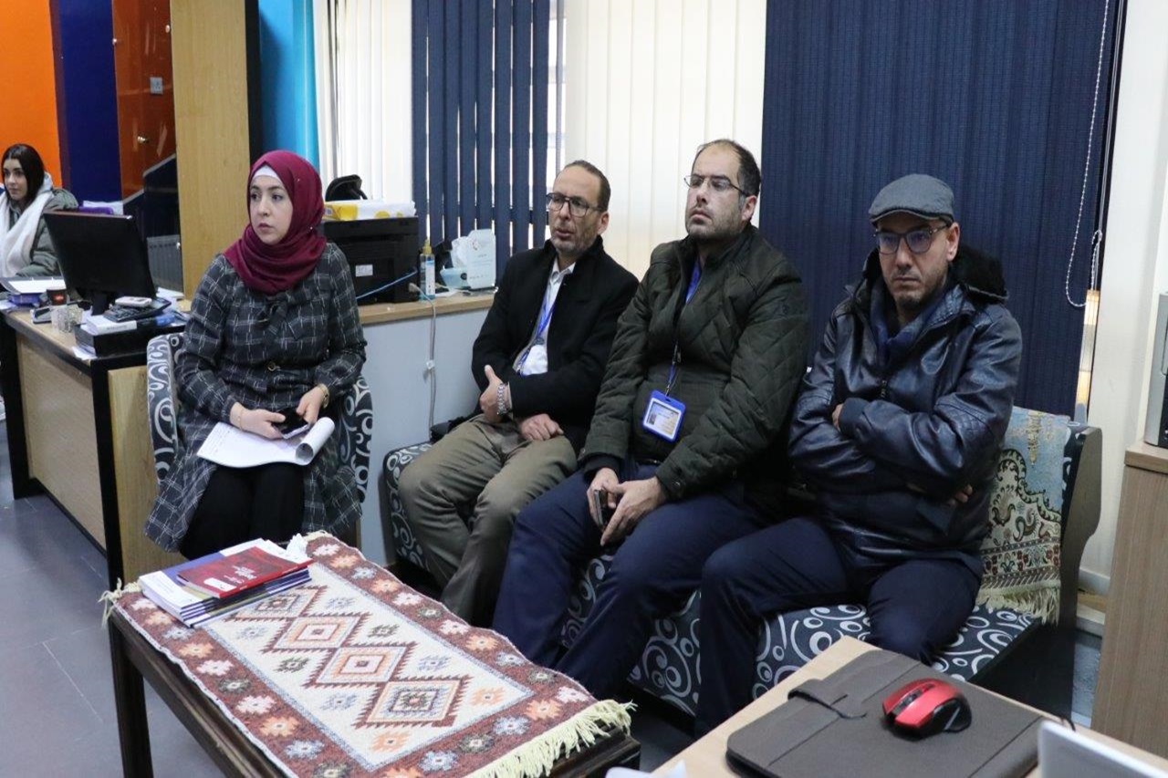 جامعة عمان العربية تنظم لقاءً تعريفياً لجائزة ولي العهد لأفضل تطبيق خدمات حكومية3