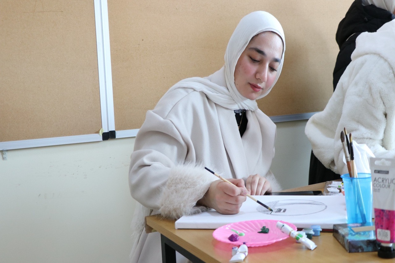 ورشة بعنوان: "From Heart to Art" لتعزيز الإبداع بين الطلبة16