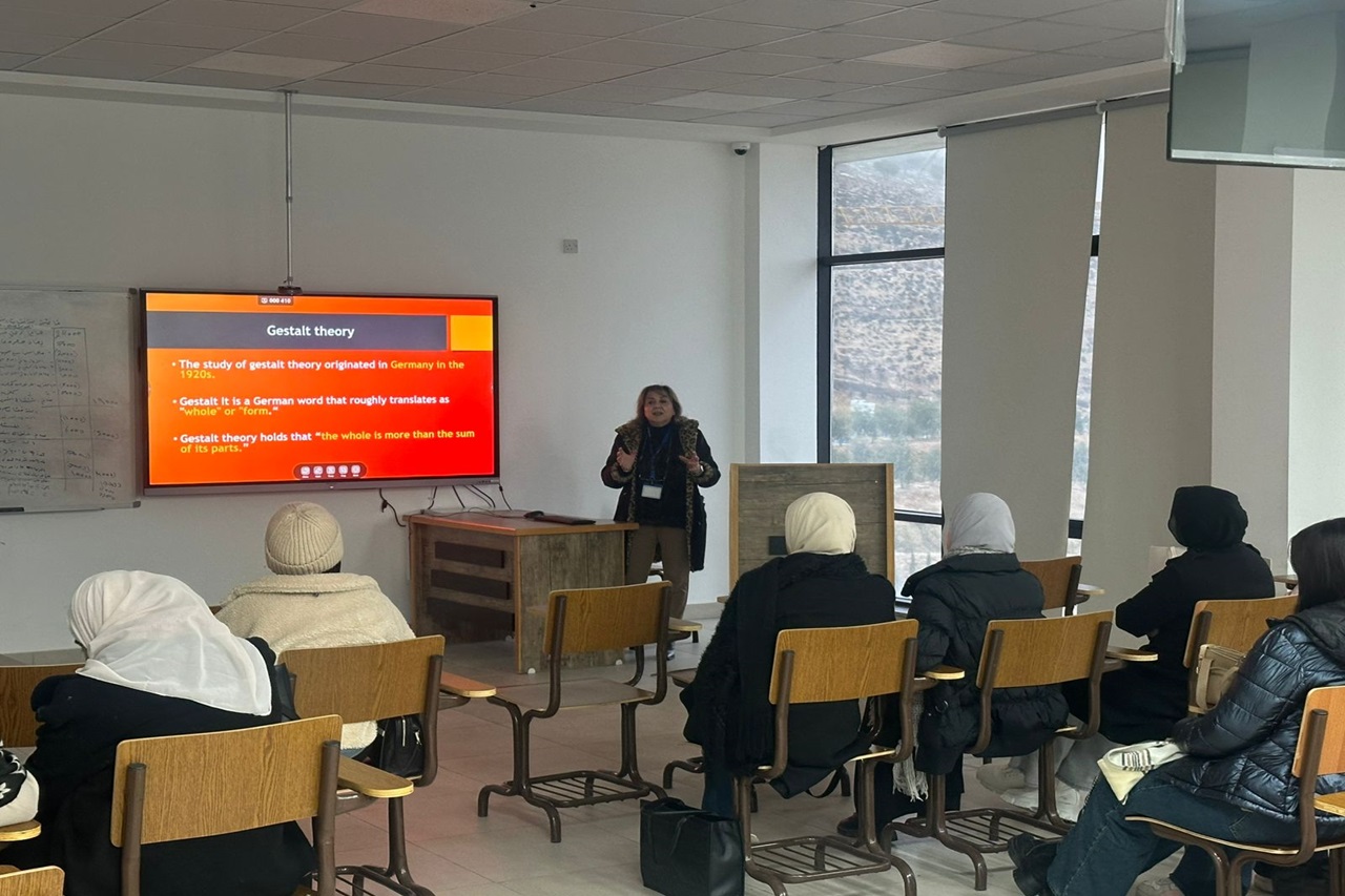 ورشة تدريبية في جامعة عمان العربية لتعزيز مهارات الطلبة في نظرية غشتالت بالتصميم المعماري2