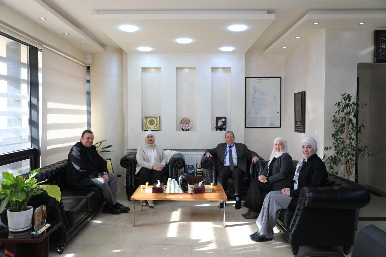 اتفاقية تعاون بين جامعة عمان العربية ومؤسسة نهر الأردن للصناعات الدوائية لتعزيز التدريب العملي والبحث التطبيقي1