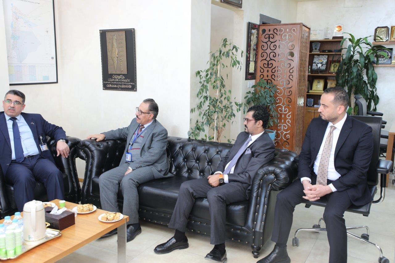 جامعة عمان العربية و" حق - HAQQ " نحو تعاون استراتيجي في التقنيات القانونية والذكاء الاصطناعي5