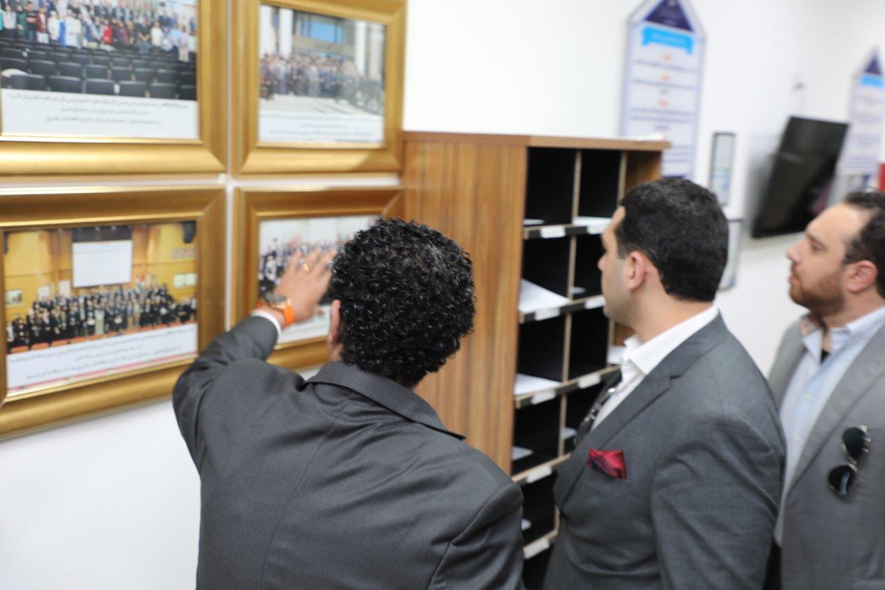 جامعة عمان العربية و" حق - HAQQ " نحو تعاون استراتيجي في التقنيات القانونية والذكاء الاصطناعي7