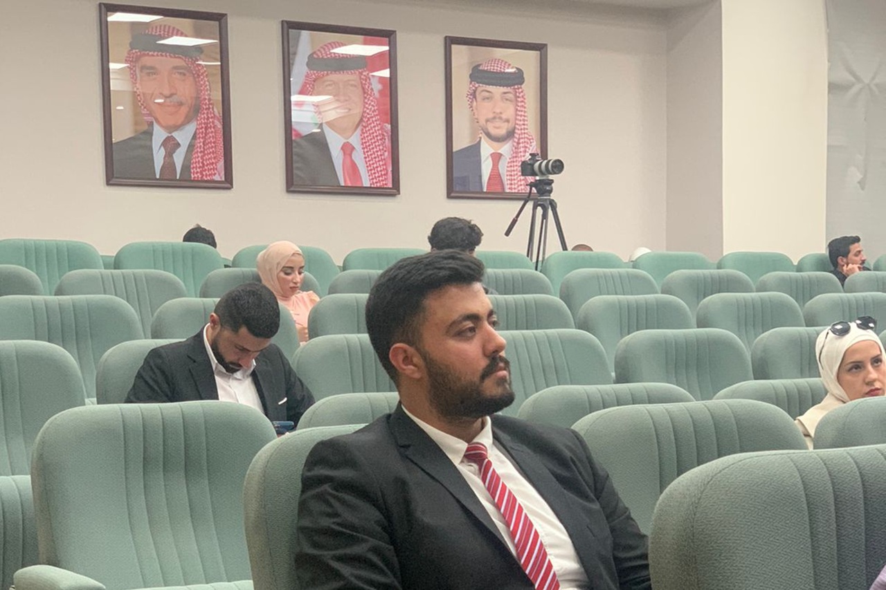 جامعة عمان العربية تشارك في حوار نيابي حول تمكين الشباب وتعزيز العمل السياسي داخل الجامعات1