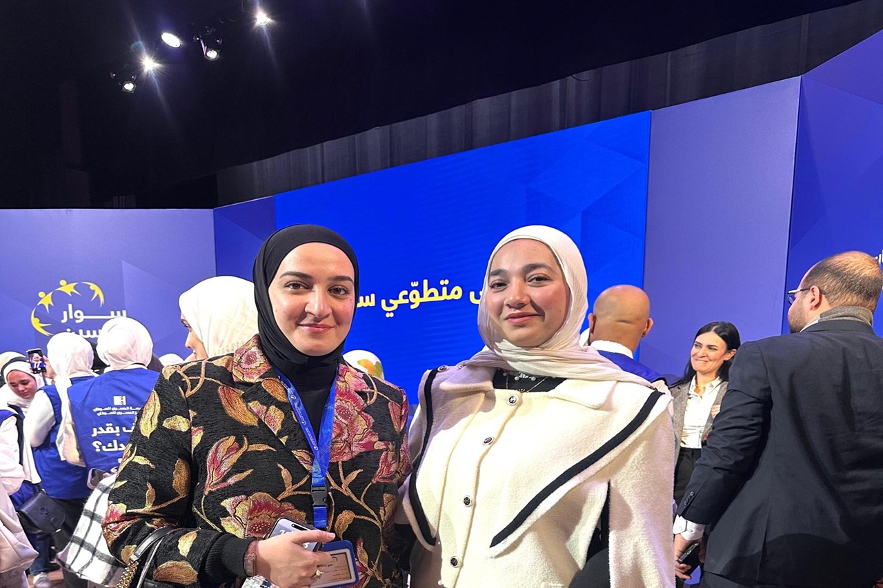 صيدلة "عمان العربية" تشارك في ملتقى متطوعي برنامج "سوار الحسين"1