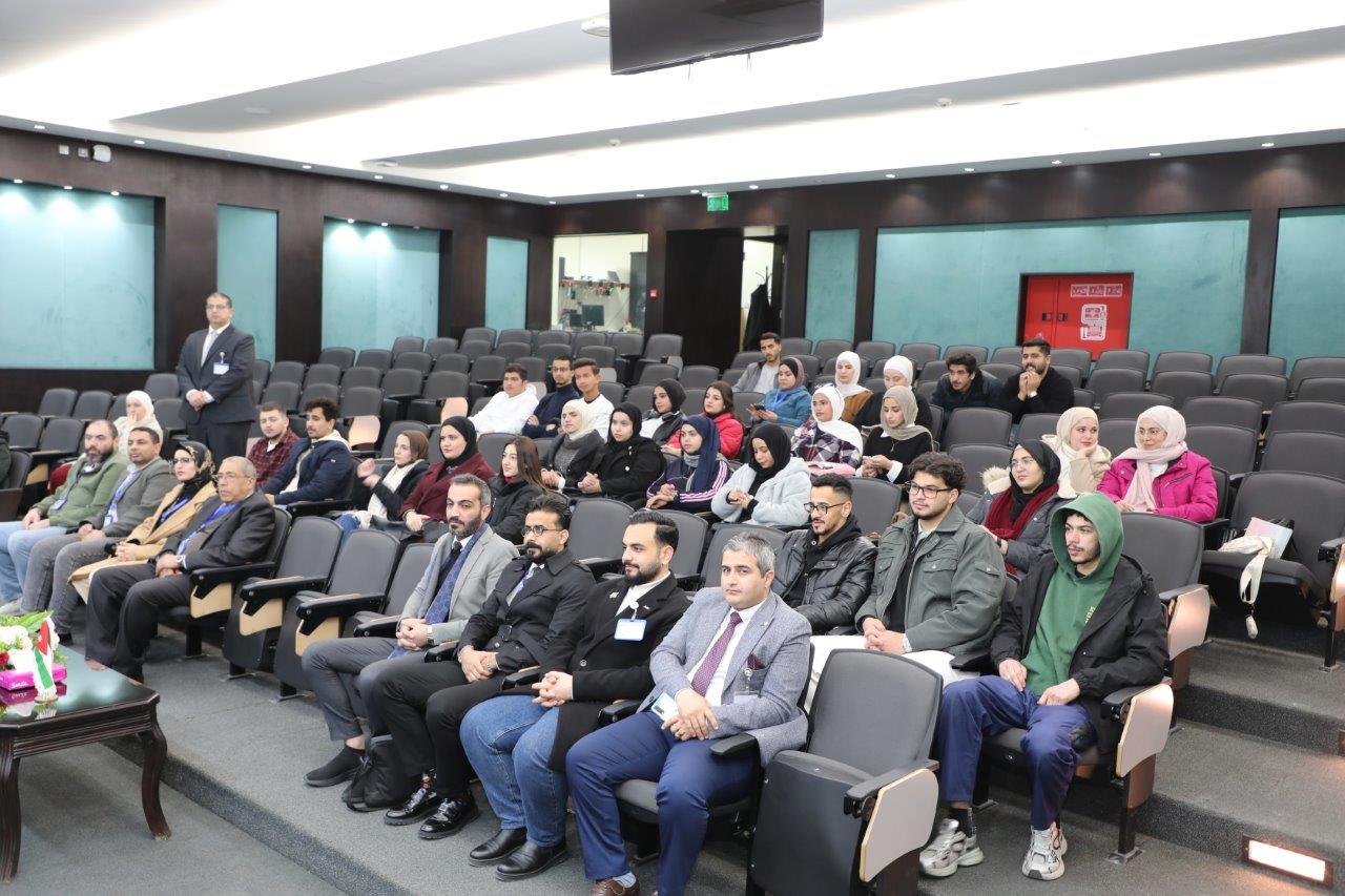 كلية الهندسة تتوج بلقب النسخة الثانية من مسابقة "بنك المعلومات" في جامعة عمان العربية5