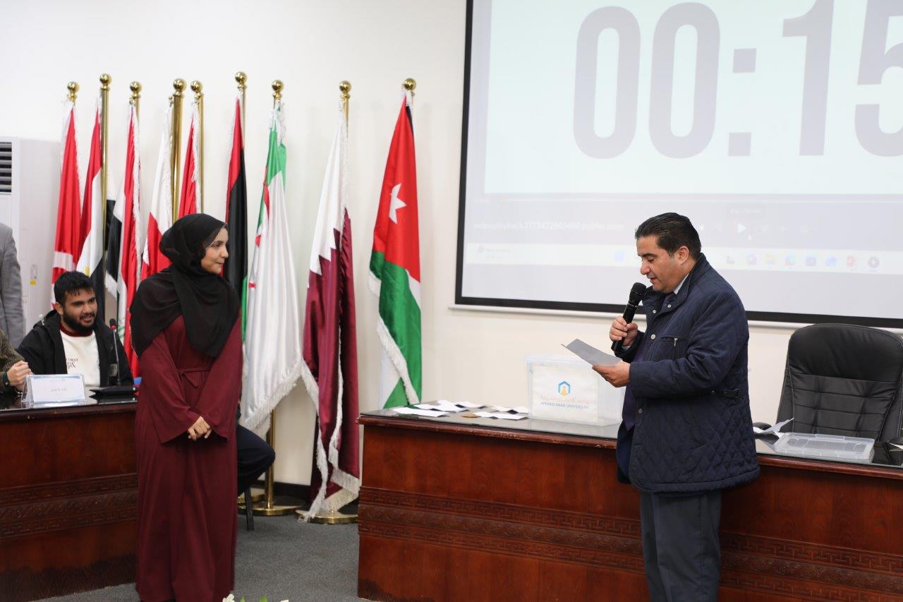 كلية الهندسة تتوج بلقب النسخة الثانية من مسابقة "بنك المعلومات" في جامعة عمان العربية11