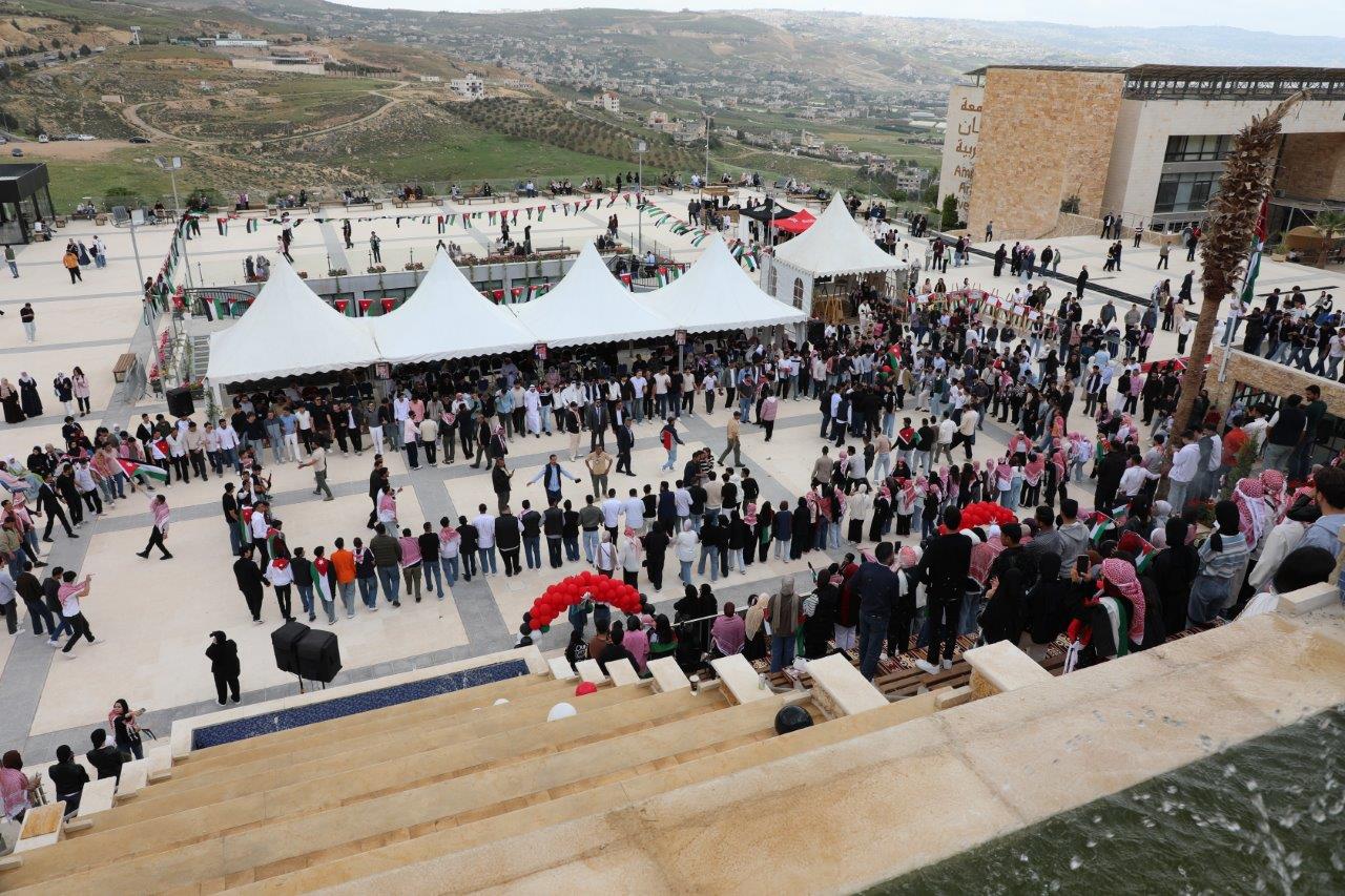جامعة عمان العربية تُحيي ذكرى الكرامة الخالدة ويوم العلم الأردني في مشهد وطني يجسّد معاني العزة والانتماء35