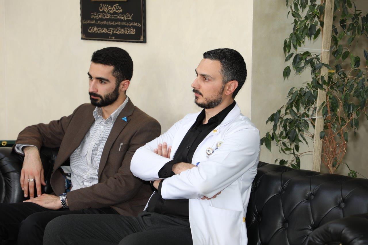 جامعة عمان العربية تعقد دورة تدريبية في الإنعاش القلبي الرئوي واستخدام جهاز (AED) بالتعاون مع شركة (ZOll) العالمية1