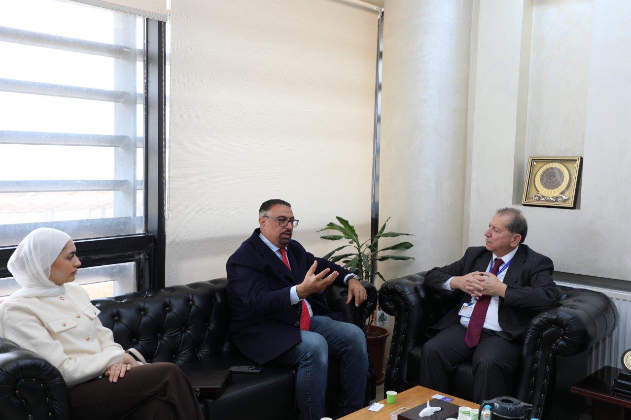 "عمان العربية" وشركة "وارسو" توقعان اتفاقية تعاون لتعزيز التدريب العملي ورفع جاهزية الخريجين لسوق العمل5