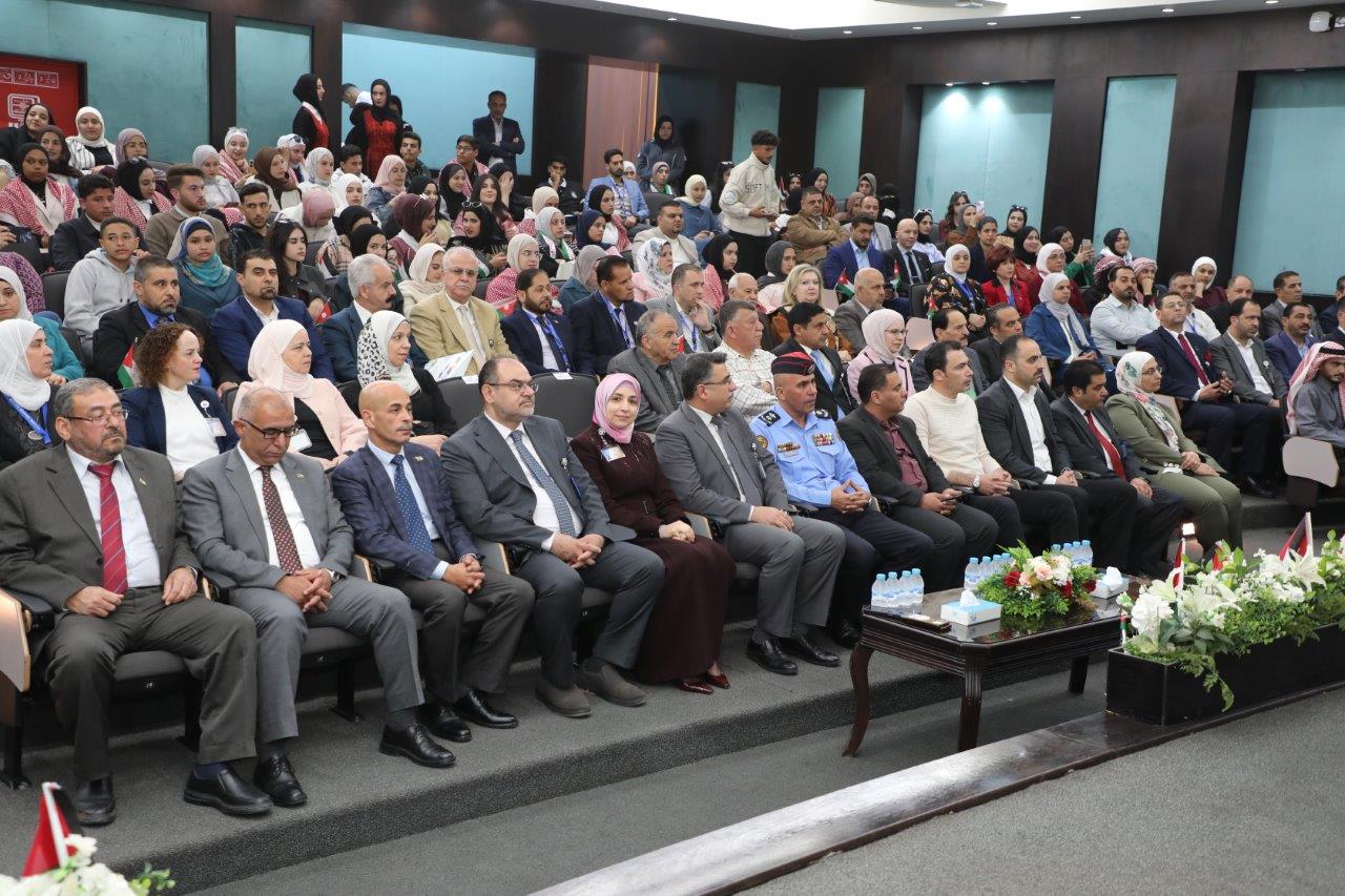 جامعة عمان العربية تُحيي ذكرى الكرامة الخالدة ويوم العلم الأردني في مشهد وطني يجسّد معاني العزة والانتماء41