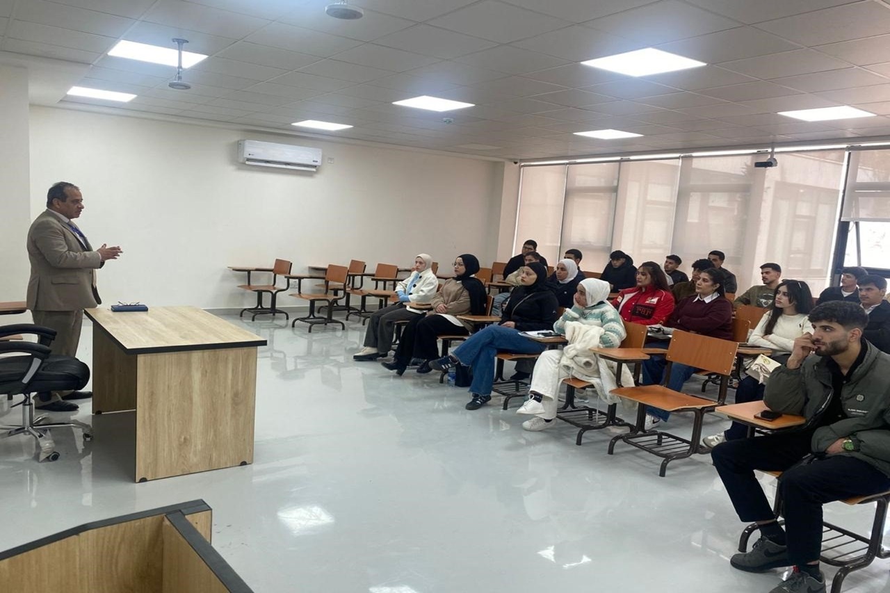 كلية علوم الطيران في جامعة عمان العربية تعقد لقاءً تفاعليا لطلبتها وخريجيها1