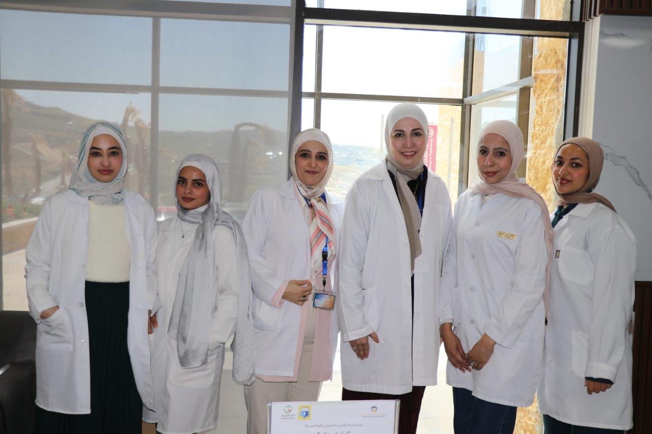 "مبادرة اسأل صيدلاني3 " استمراراً للتميّز في نشر الثقافة الدوائية في جامعة عمان العربية1