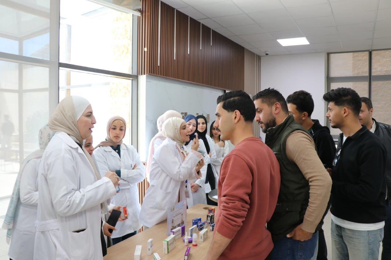 "مبادرة اسأل صيدلاني3 " استمراراً للتميّز في نشر الثقافة الدوائية في جامعة عمان العربية2