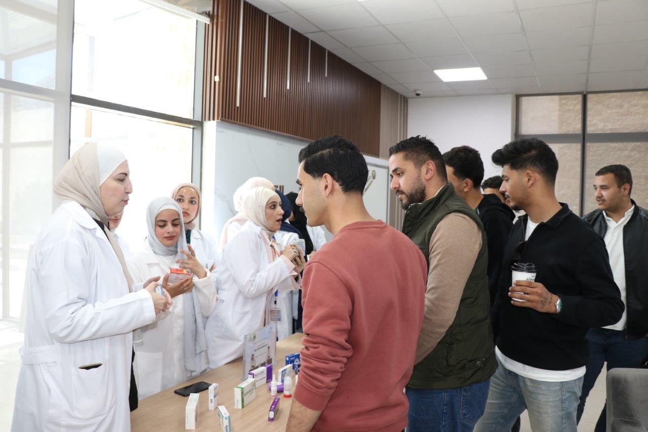 "مبادرة اسأل صيدلاني3 " استمراراً للتميّز في نشر الثقافة الدوائية في جامعة عمان العربية3