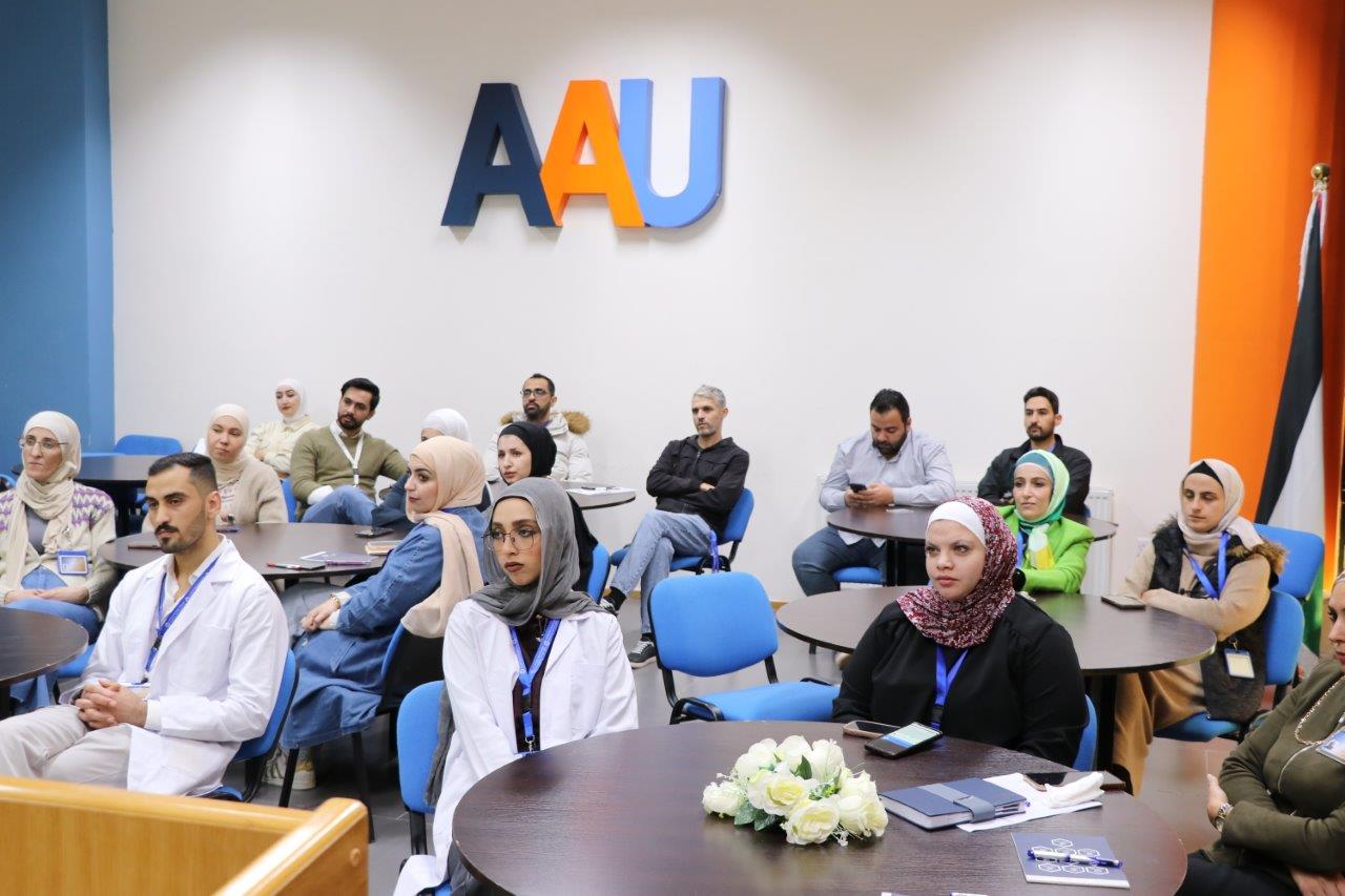 جامعة عمان العربية تعقد دورة تدريبية في الإنعاش القلبي الرئوي واستخدام جهاز (AED) بالتعاون مع شركة (ZOll) العالمية8