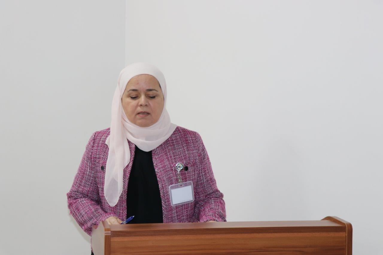 لقاء حواري في صيدلة "عمان العربية" يعزز روح الأسرة الواحدة ويؤكد الشراكة مع الطلبة5