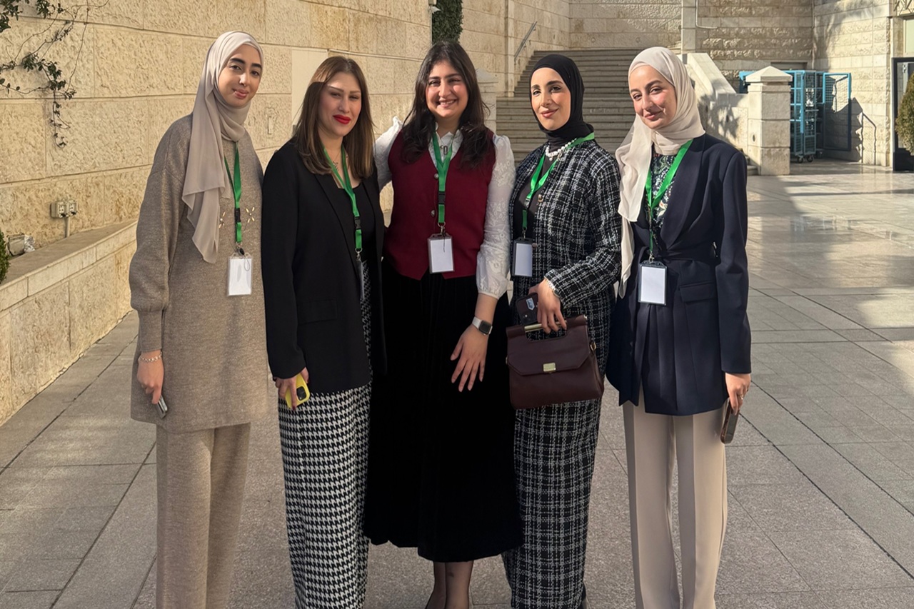 كلية الصيدلة في "عمان العربية" تمثل دورها الريادي في مؤتمر تكامل التعليم بالأردن4