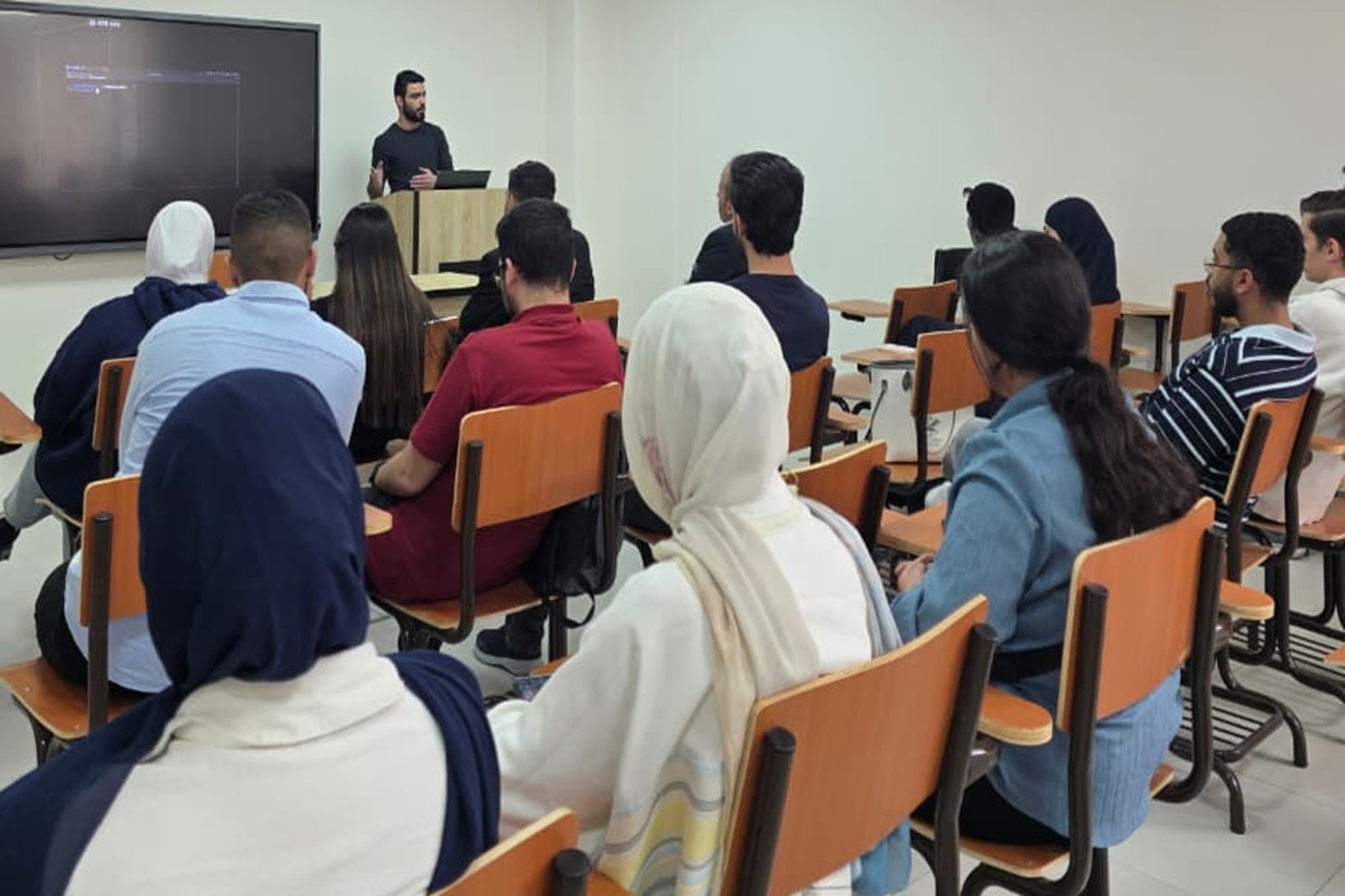 كلية تكنولوجيا المعلومات في "عمان العربية" تستضيف أحد خريجيها في محاضرة حول "مفاهيم وتطبيقات عملية في اختبار الاختراق"1