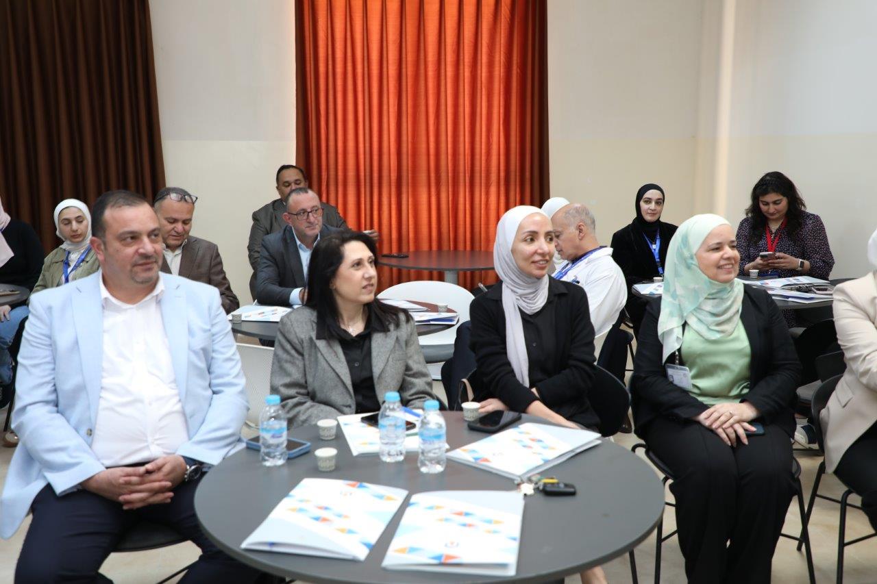 كلية الصيدلة في "عمان العربية" تنظّم لقاءً تشاورياً مع أرباب العمل لتعزيز مواءمة مخرجات البرامج الأكاديمية مع متطلبات سوق العمل1