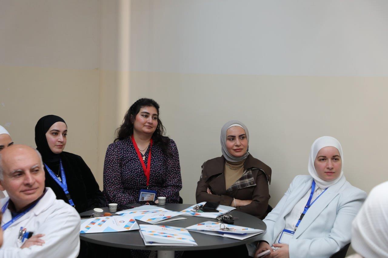 كلية الصيدلة في "عمان العربية" تنظّم لقاءً تشاورياً مع أرباب العمل لتعزيز مواءمة مخرجات البرامج الأكاديمية مع متطلبات سوق العمل14
