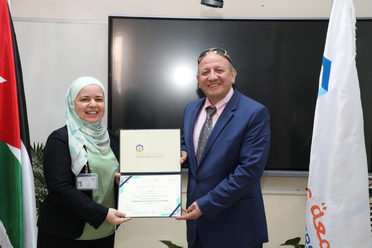 كلية الصيدلة في "عمان العربية" تنظّم لقاءً تشاورياً مع أرباب العمل لتعزيز مواءمة مخرجات البرامج الأكاديمية مع متطلبات سوق العمل22