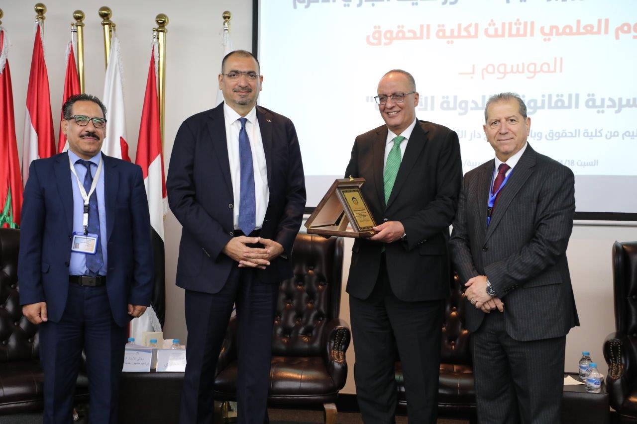 معالي الجازي يرعى اليوم العلمي الثالث لكلية الحقوق في جامعة عمان العربية حول السردية القانونية للدولة الأردنية38