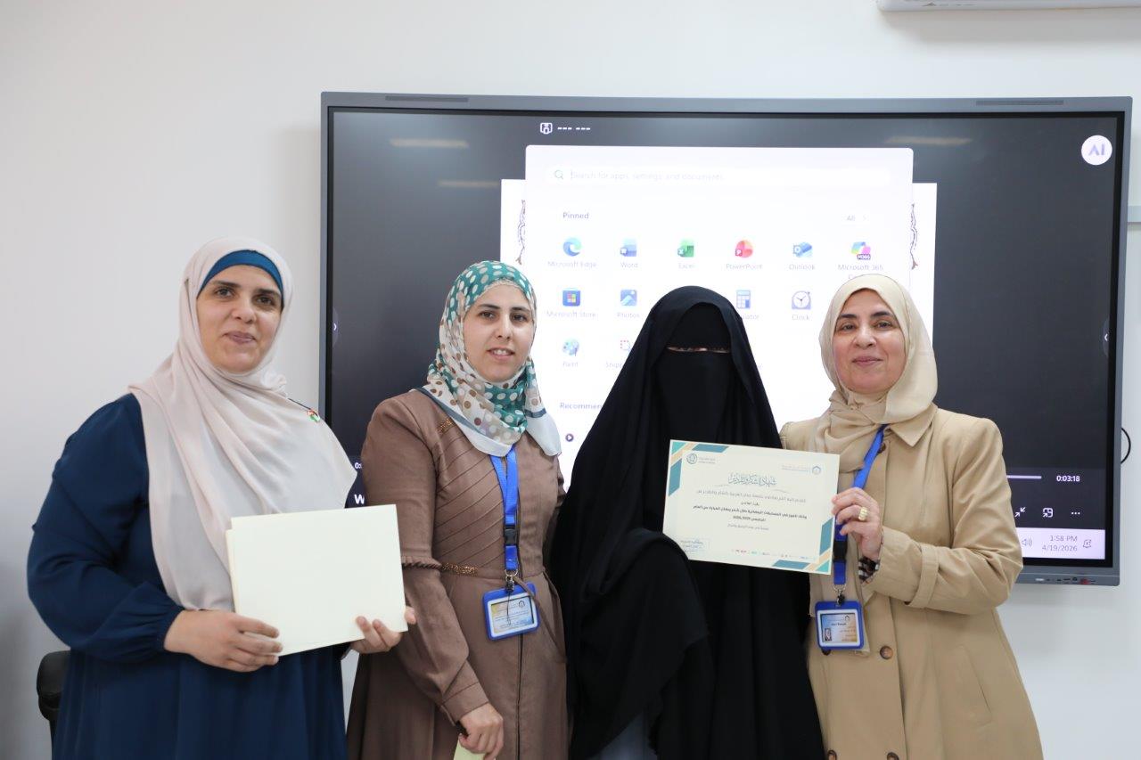 كلية الشريعة في "عمان العربية" تختتم موسمها الرمضاني بفعاليات نوعية تجمع بين التلاوة والمعرفة والإبداع7