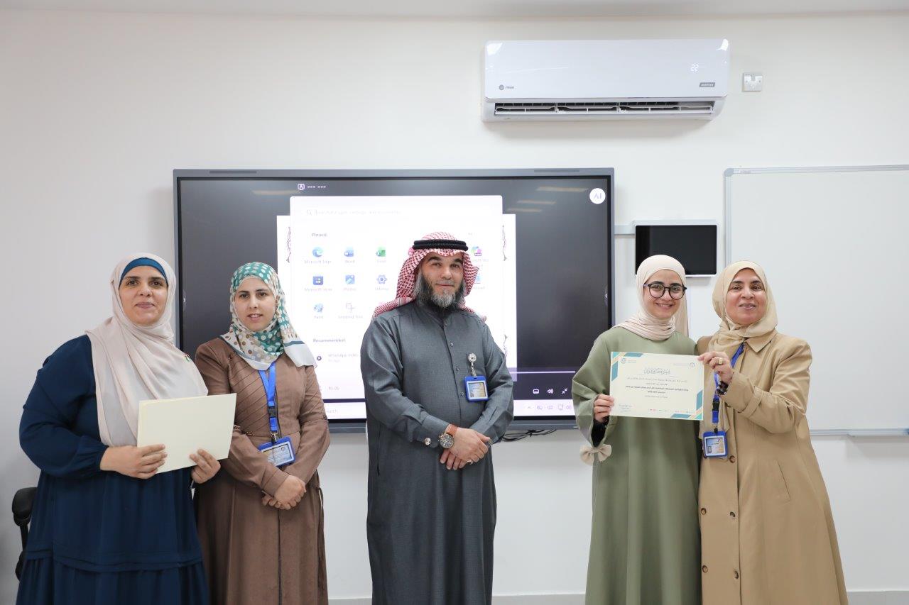 كلية الشريعة في "عمان العربية" تختتم موسمها الرمضاني بفعاليات نوعية تجمع بين التلاوة والمعرفة والإبداع12