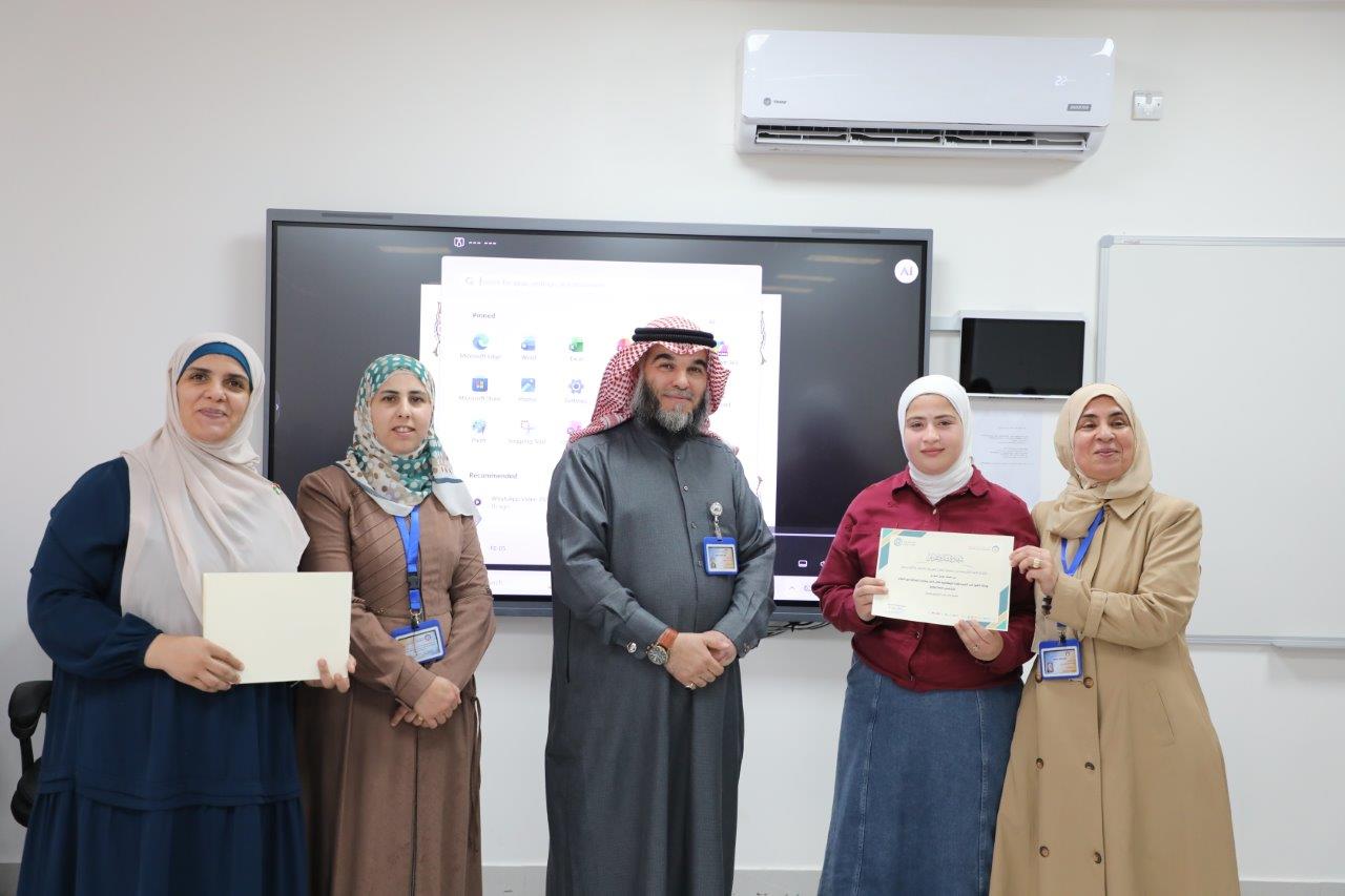 كلية الشريعة في "عمان العربية" تختتم موسمها الرمضاني بفعاليات نوعية تجمع بين التلاوة والمعرفة والإبداع14