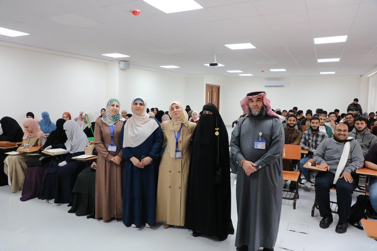 كلية الشريعة في "عمان العربية" تختتم موسمها الرمضاني بفعاليات نوعية تجمع بين التلاوة والمعرفة والإبداع21