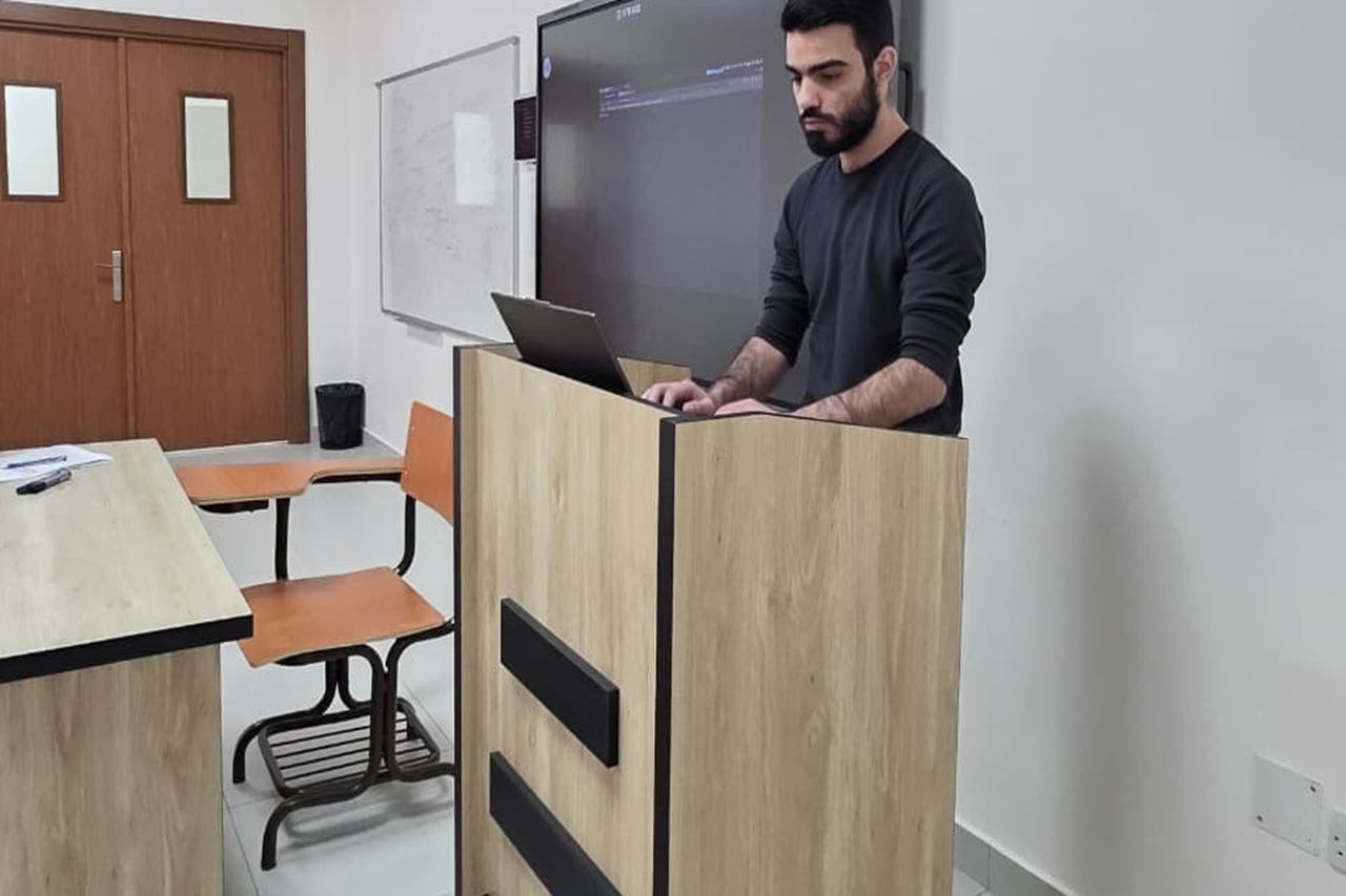 كلية تكنولوجيا المعلومات في "عمان العربية" تستضيف أحد خريجيها في محاضرة حول "مفاهيم وتطبيقات عملية في اختبار الاختراق"4