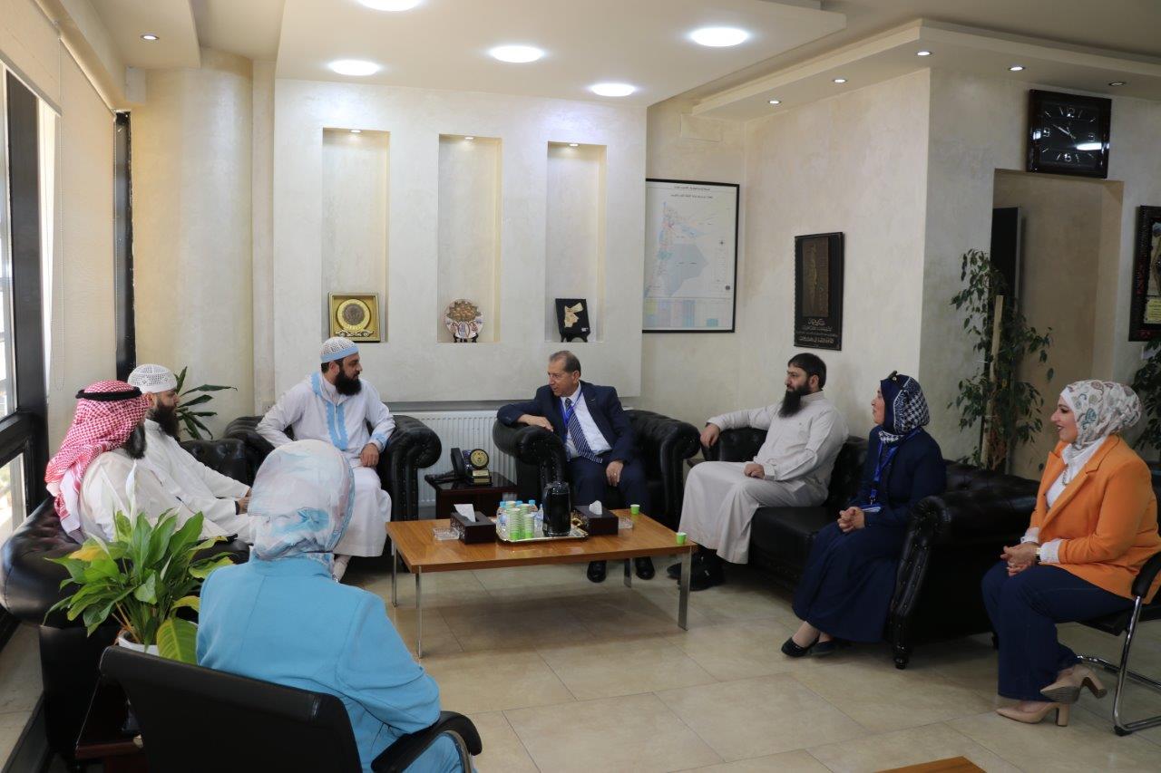 الداعية الدكتور أحمد العربي في رحاب جامعة عمان العربية: لقاء إيماني يعزز القيم والوعي المجتمعي3