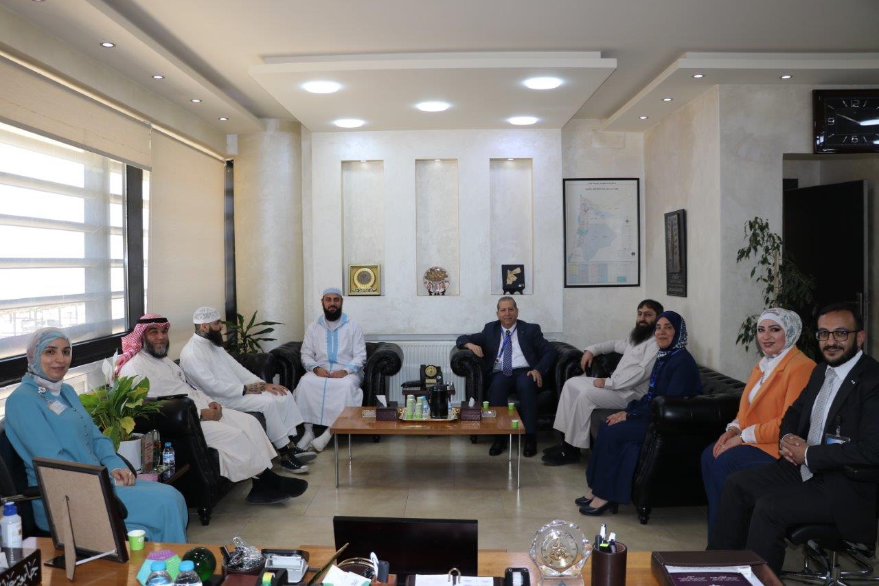 الداعية الدكتور أحمد العربي في رحاب جامعة عمان العربية: لقاء إيماني يعزز القيم والوعي المجتمعي4