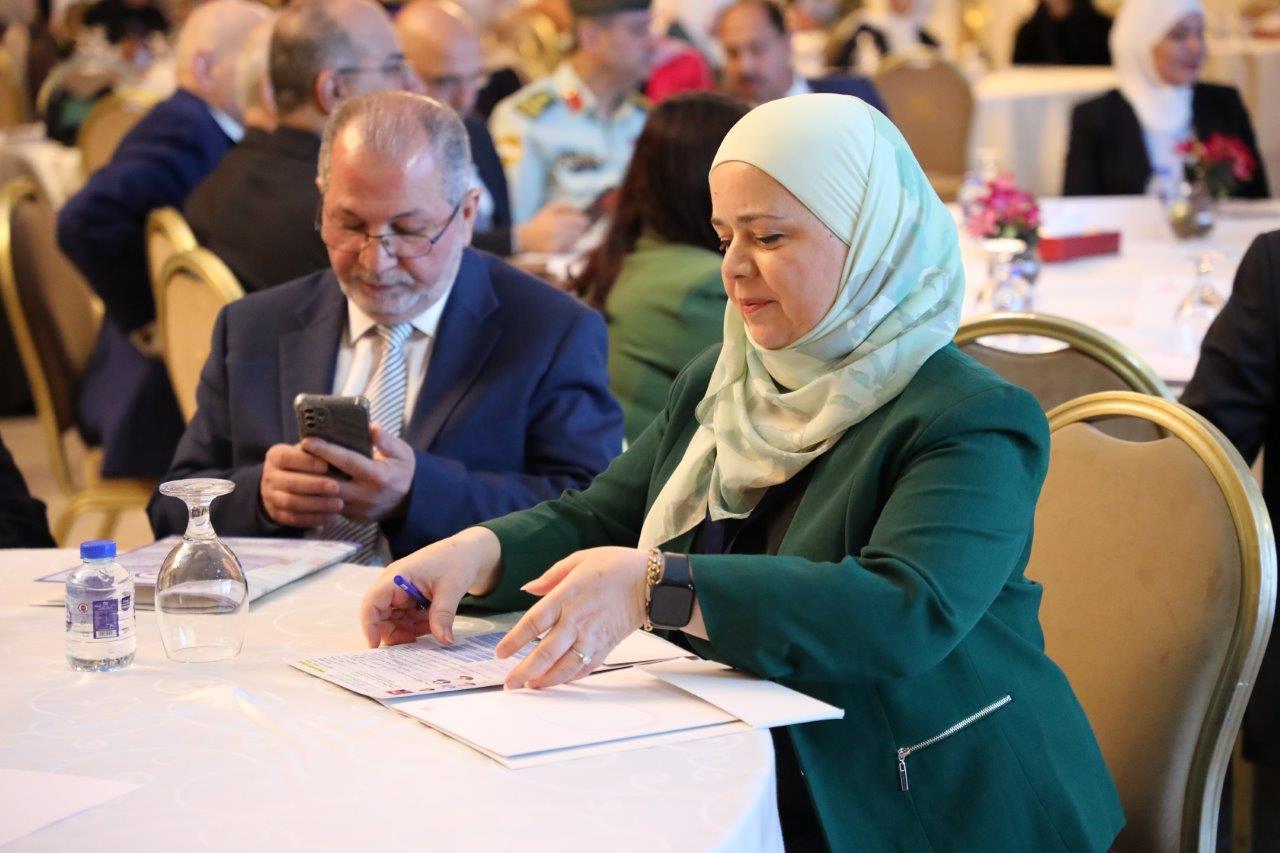 برعاية ماسية من جامعة عمان العربية8
