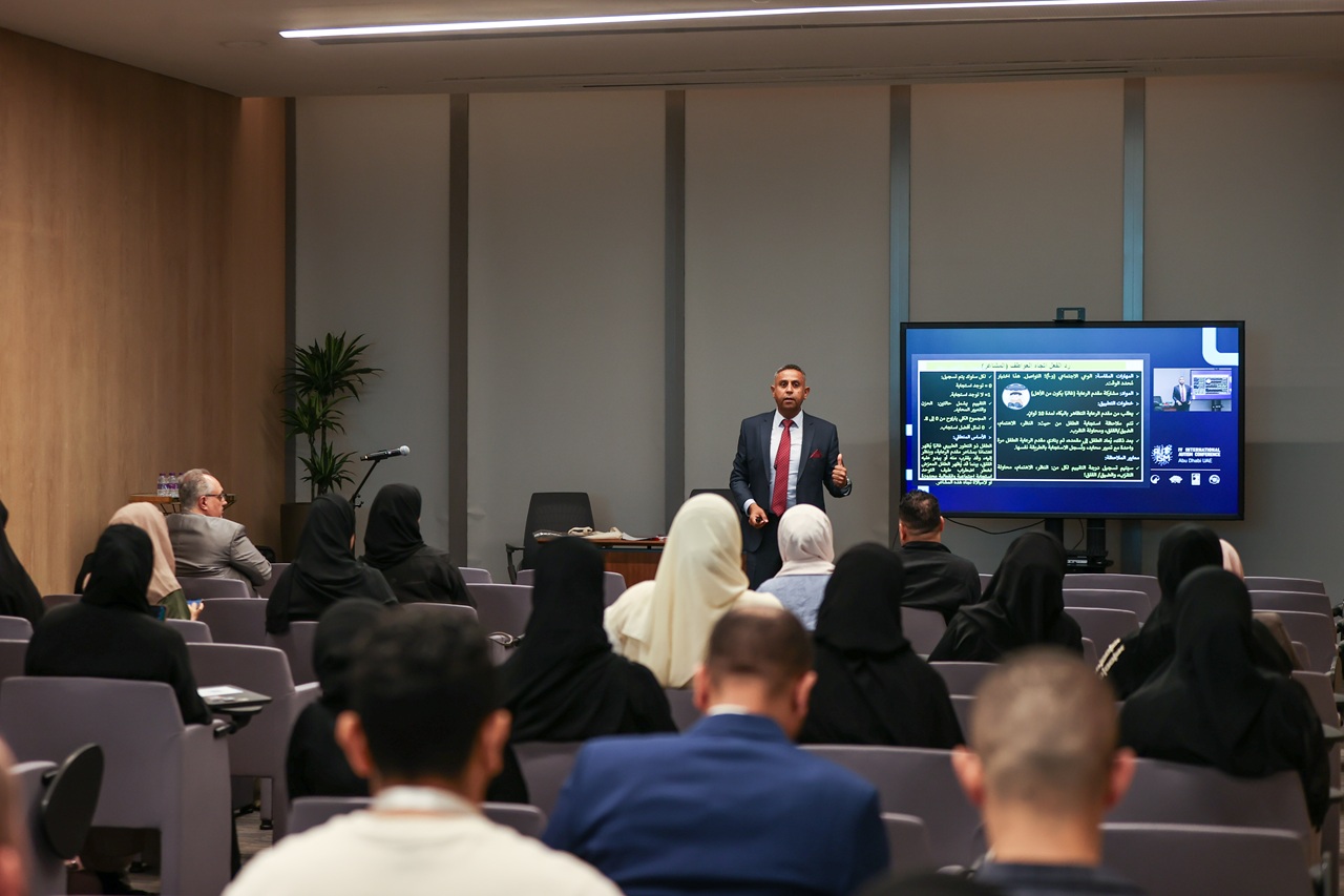 جامعة عمان العربية تعزّز حضورها الدولي ببحث علمي متقدم حول الكشف المبكر عن التوحد في "الإمارات"3